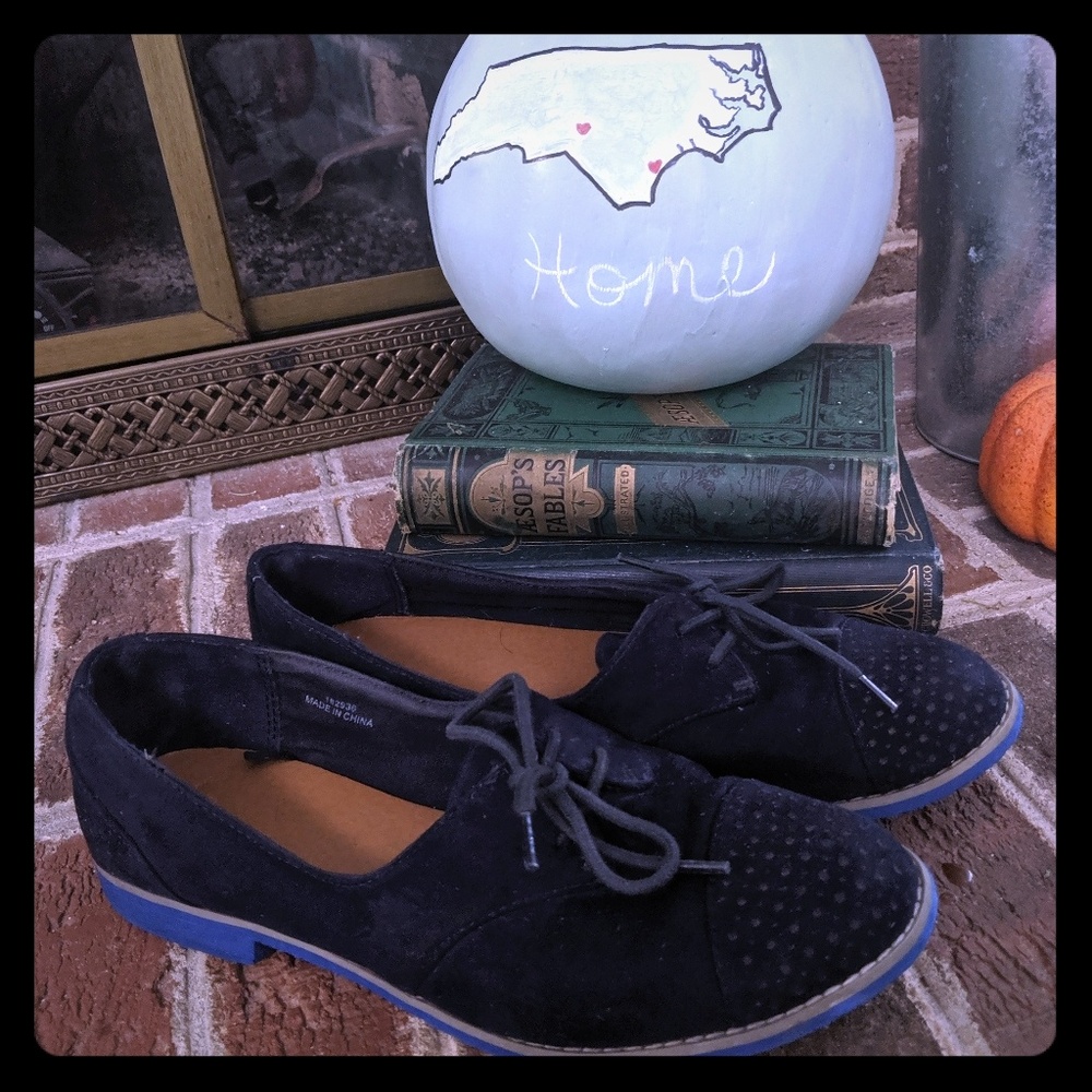Gap, Navy Oxford shoes